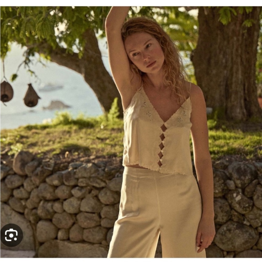 Doen Elise top in Mother of Pearl Size M-New without tags.